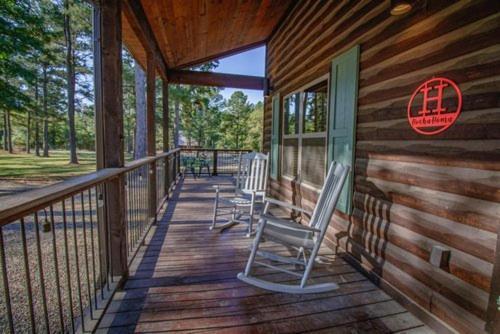 4Br/3Bth Family Cabin With A Hot Tub, Sleeps 14 Broken Bow Extérieur photo